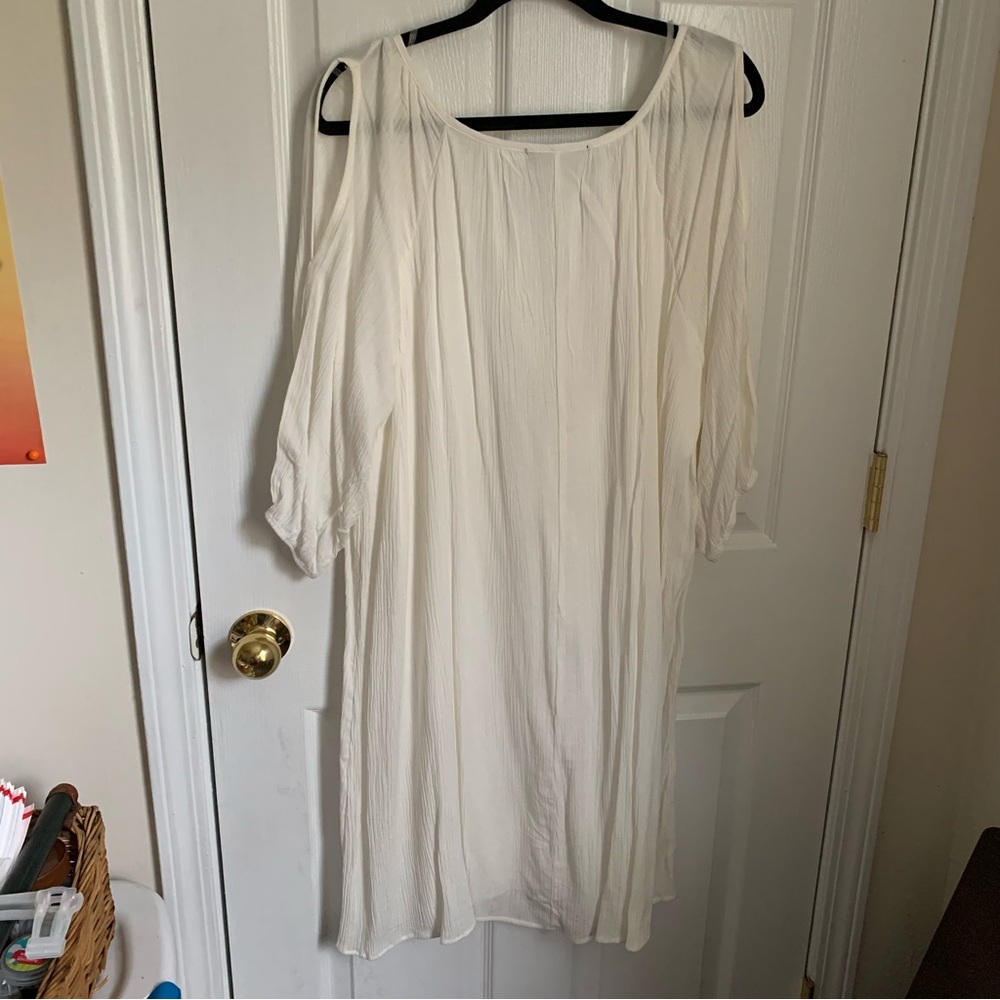 NAÏF 2x cold shoulder lined gauzy off white dress. Never worn. NWOT - Picture 2 of 5